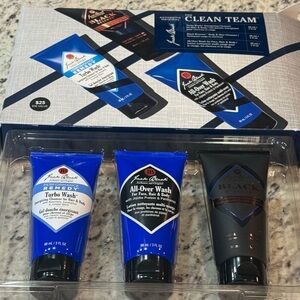 Clean Team Set - Jack Black. NEW. OPENED TO TAKE PICTURES. GREAT GIFT!!!
